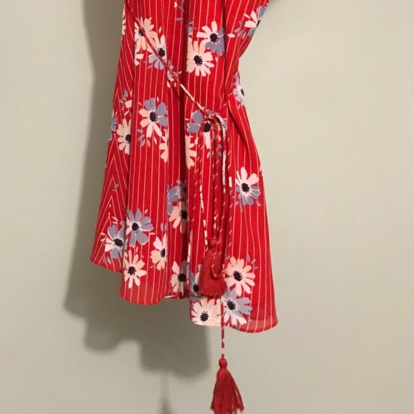 Madewell red flower dress - Picture 2 of 3